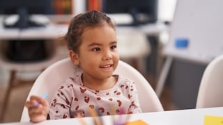 Los hispanos pueden aplicar: estos programas en Florida ayudan a pagar guardería y seguros médicos