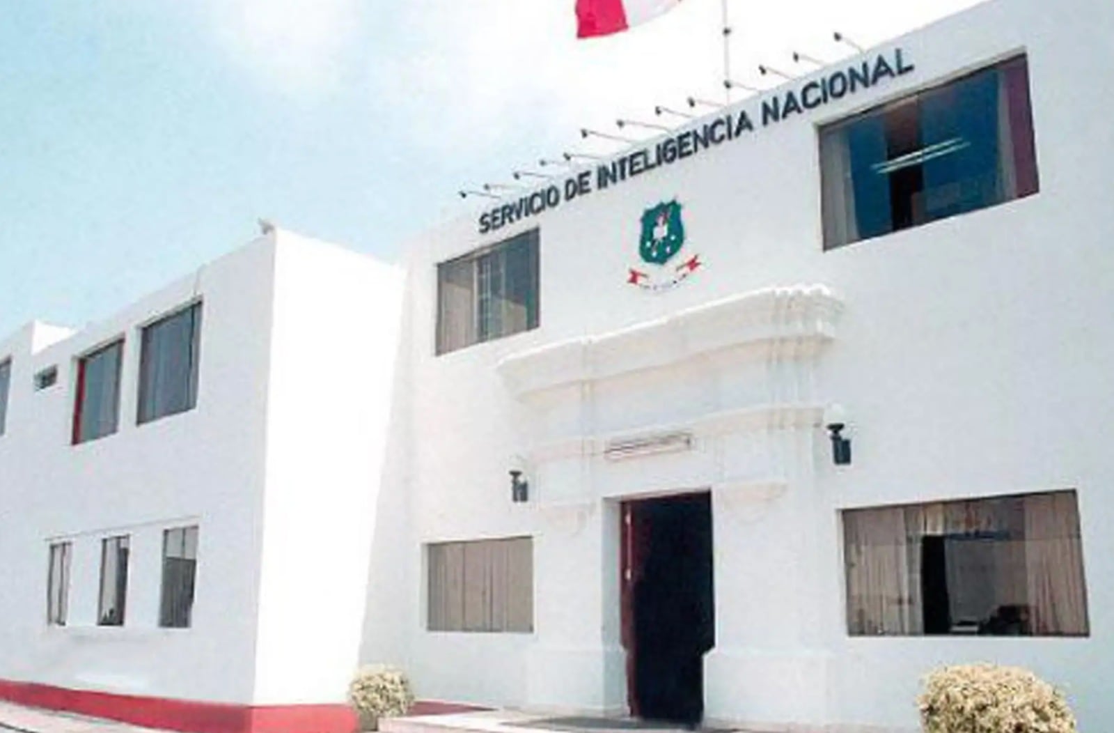 La Dirección Nacional de Inteligencia elabora información estratégica para la defensa nacional y el orden interno.