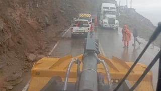 Arequipa: restringen tránsito en la Panamericana Sur por nuevos deslizamientos