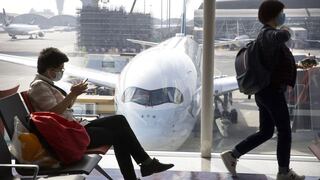 Aerolíneas prolongan suspensión de vuelos hacia China a causa de epidemia