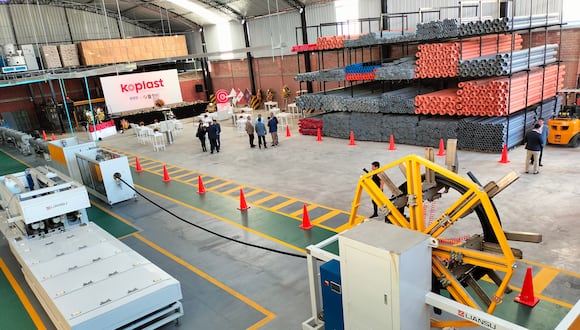Koplast apunta a nuevas oportunidades tras apertura de planta de tuberías en Arequipa.