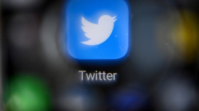 Regulador estadounidense de valores inquiere a Twitter sobre cuentas falsas