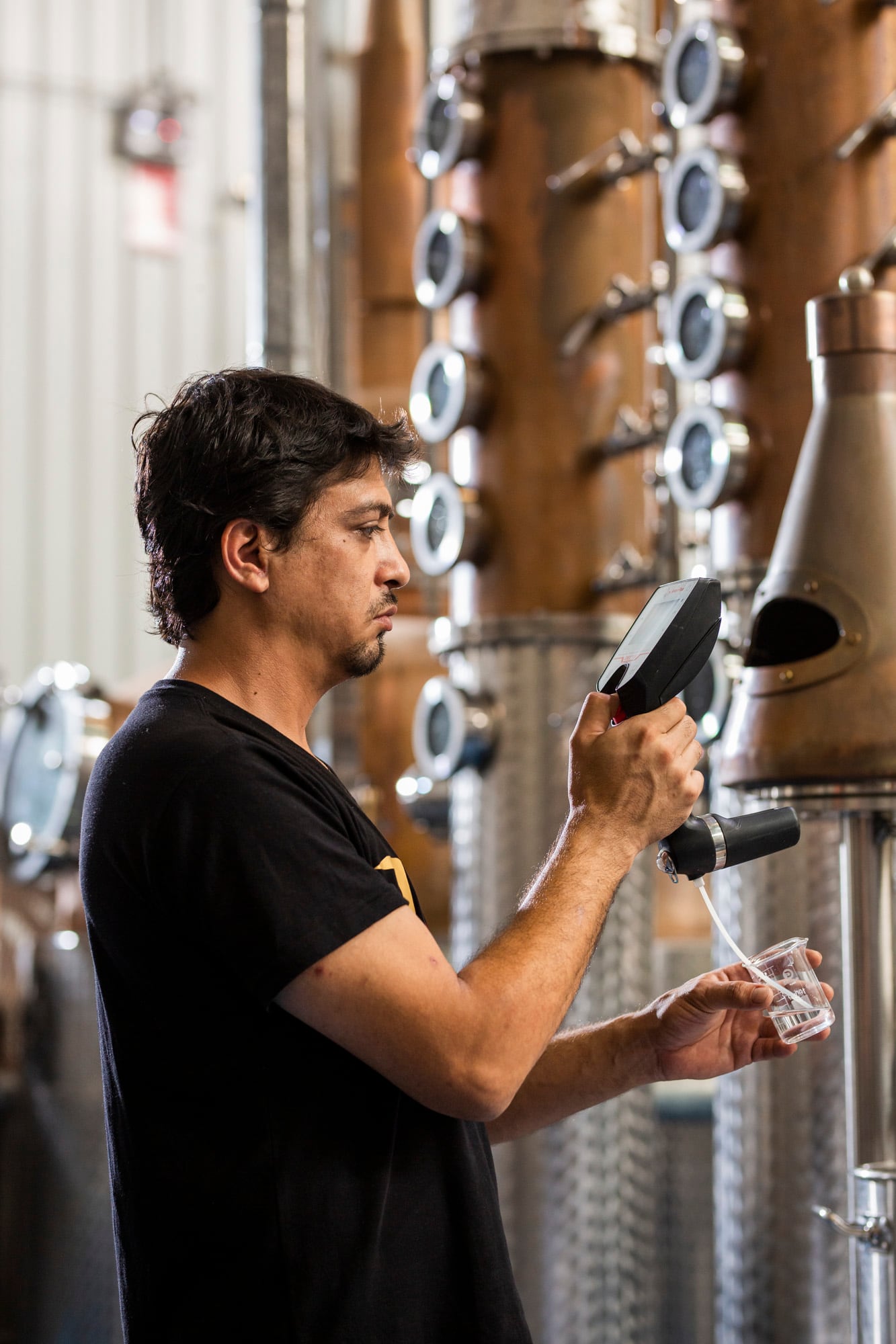 De Cajón Destilados planea incrementar su producción este año en su planta de Lurín. (Foto: De Cajón Destilados).