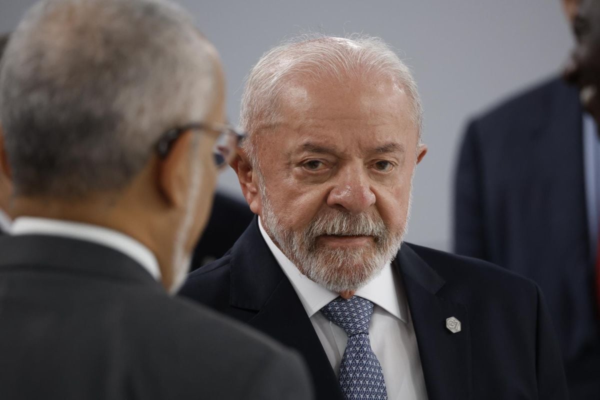 El presidente brasileño Luiz Inácio Lula da Silva asiste a una sesión de trabajo en el Hotel Royal durante la cumbre del G7 en Evian-les-Bains, Francia, el 17 de junio de 2026. Foto: EFE/EPA/YOAN VALAT