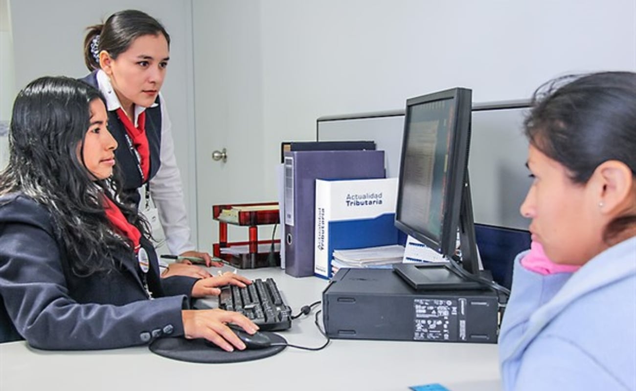 ¿Cuáles son las fechas de pago de salarios en el Estado?