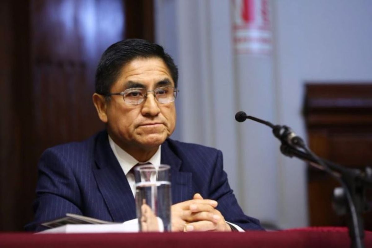 César Hinostroza, principal implicado en el caso ‘Cuellos Blancos del Puerto’, es señalado de haber influido para favorecer a sus familiares mediante el juez Julio Arbieto. Foto: Congreso.