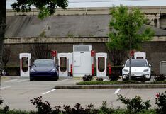 Rivales de Tesla se disputan pequeña parte del mercado de autos eléctricos en EE.UU.