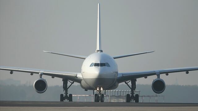 IAG se compromete a no ser el operador único en ningún país americano si compra Air Europa