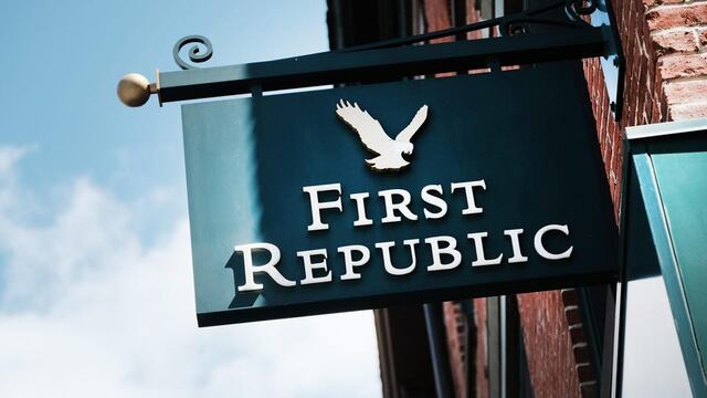 JPMorgan compra First Republic Bank, embargado por autoridades de EE.UU.