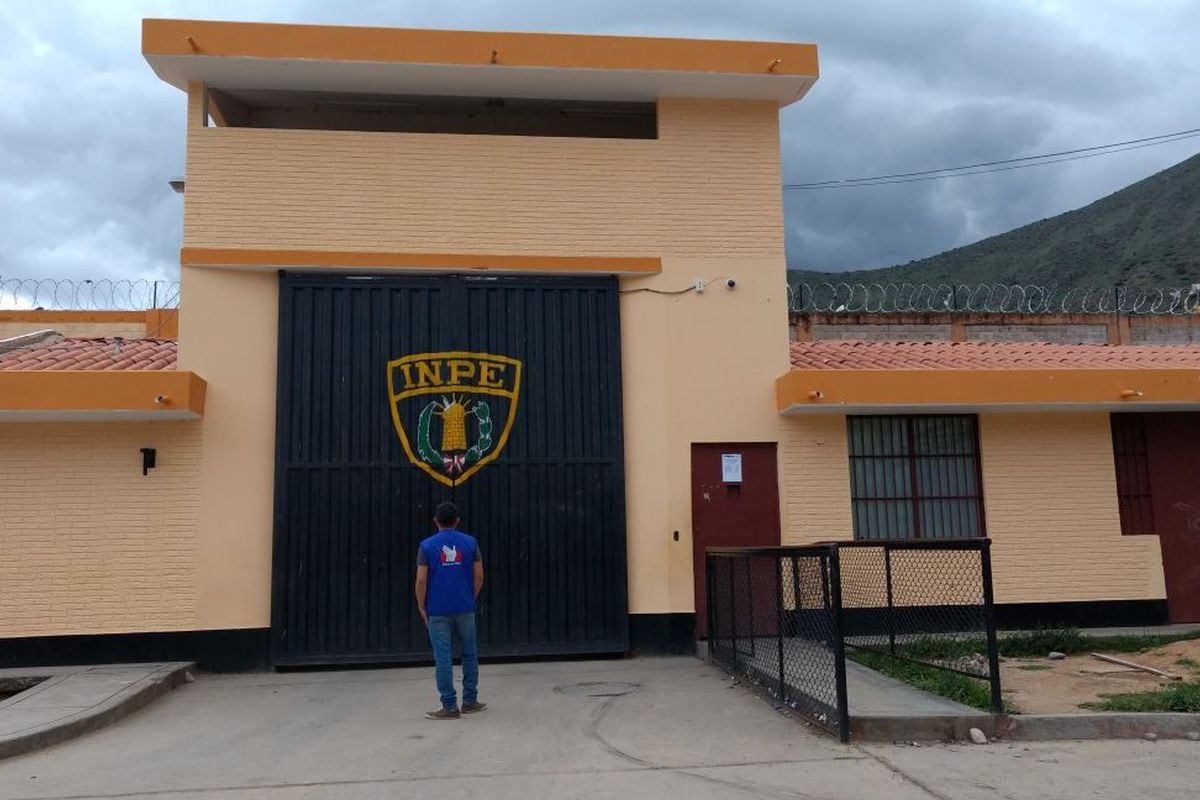 Personas sin experiencia consiguieron trabajos en el INPE tras reunirse con su presidente. Foto: Defensoría del Pueblo