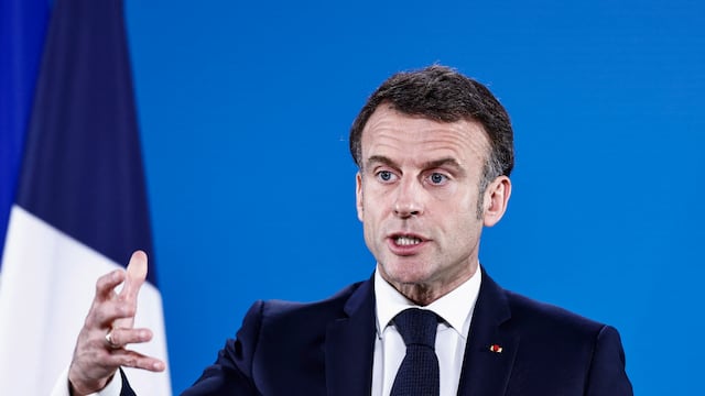 Macron: el grupo que asumió la masacre en Moscú estuvo detrás de tentativas en Francia
