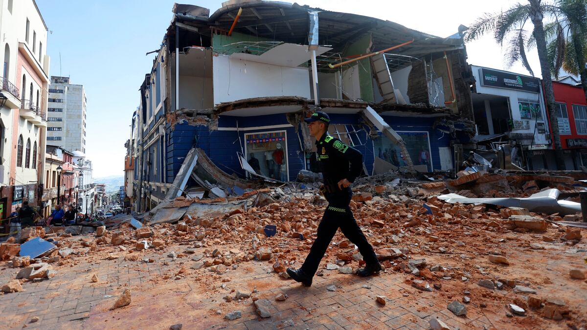 Cancillería: hasta el momento no hay peruanos afectados tras sismo en Colombia