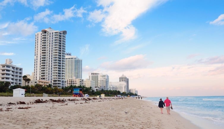 En el listado figuran lugares como Florida, Hawái y California, además de opciones menos conocidas. (Foto referencial: Freepik)