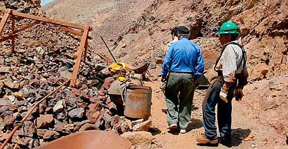 En el último mes de la legislatura, recién se presentó una propuesta de Ley MAPE. En junio también vence la vigencia del Reinfo. | Foto: Correo