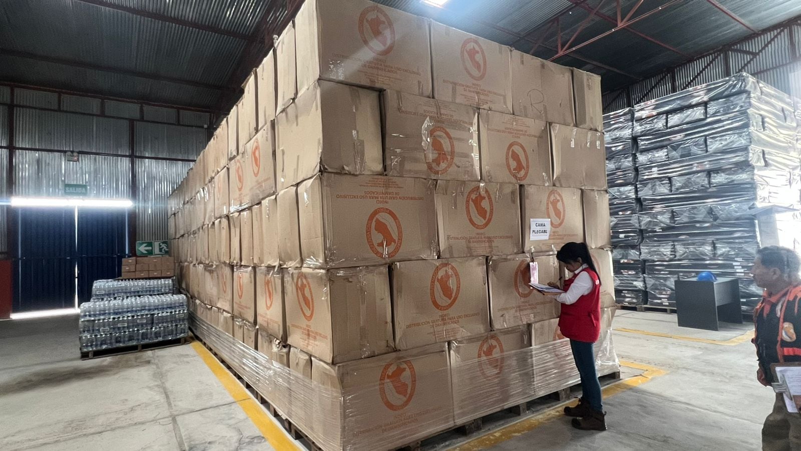 Auditores evidenciaron falta de sistemas contra incendios, infraestructura deteriorada, discordancia en información de bienes, entre otros hechos. Foto: Contraloría