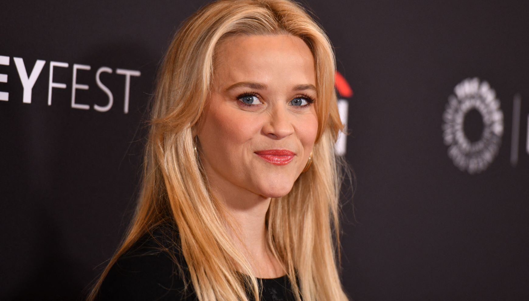 Reese Witherspoon fue vista después de varios años en Harvard. Aquí, cuando llegó a la proyección de PaleyFest LA 2024 de "The Morning Show" en el teatro Dolby de Hollywood, California, el 12 de abril de 2024 (Foto: Chris Delmas / AFP)