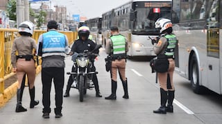 Invadir la vía exclusiva del Metropolitano puede costar una multa de S/440 a un conductor