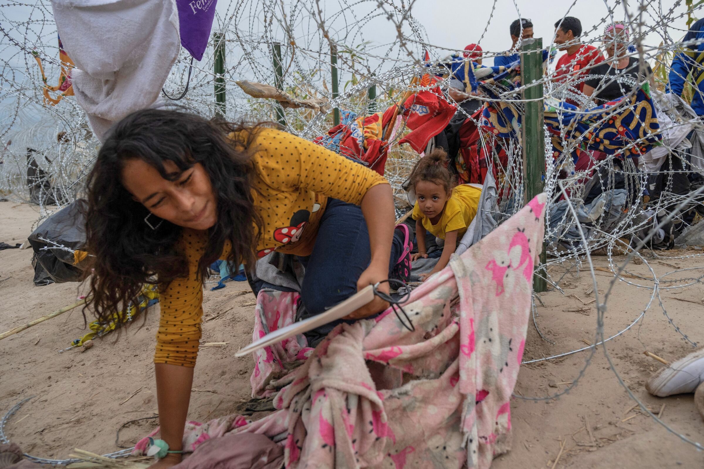 Muchos inmigrantes arriesgan sus vidas por cruzar la frontera y afianzarse en Estados Unidos (Foto: AFP)