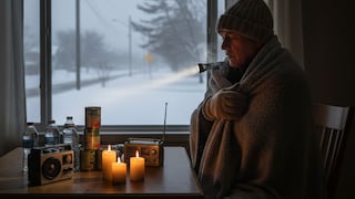 Tormenta invernal en EE.UU.: cómo protegerte del frío extremo si te quedas sin luz