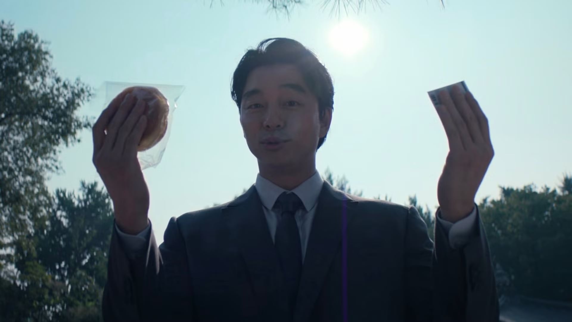 El reclutador es uno de los personajes principales del primer capítulo de la temporada 2 de la serie "El juego del calamar" (Foto: Netflix)