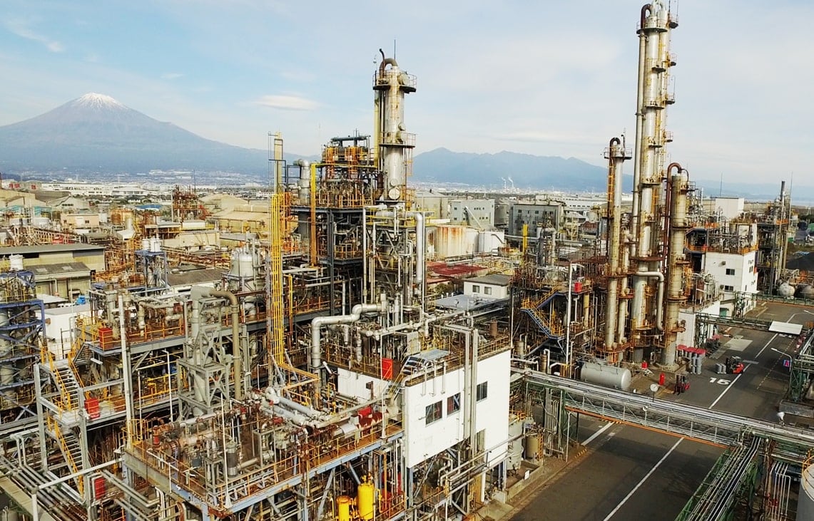 Planta de Kumiai Chemical en Japón.