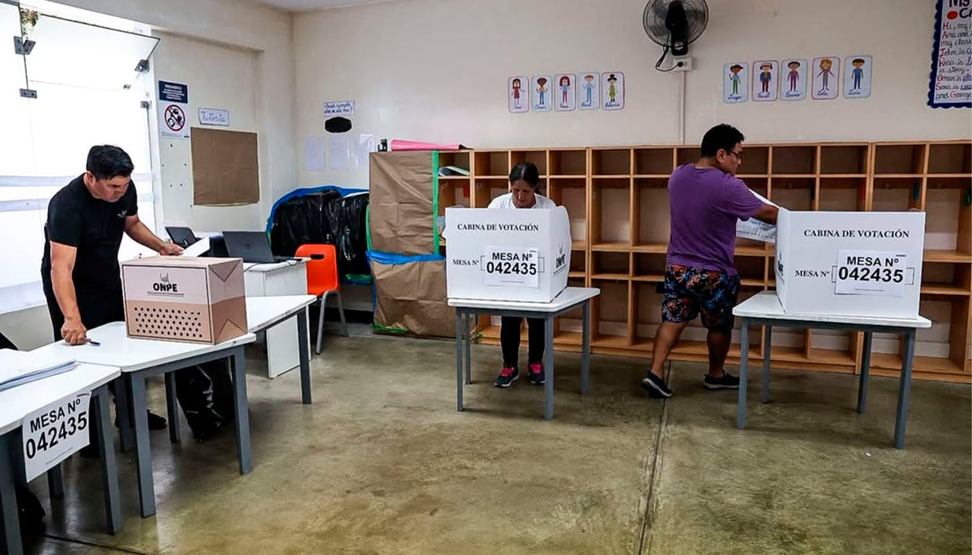 La Defensoría del Pueblo informó que desplegará 14,000 comisionados para supervisar el 100% de locales y mesas de sufragio durante la segunda vuelta electoral. Foto: Defensoría. Foto: Andina.