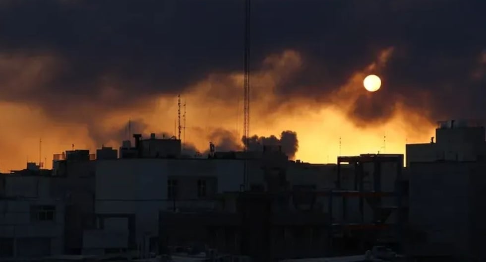 Ataques iraníes dañan 3 centros de datos de Amazon en Bahrein y exponen su vulnerabilidad | MUNDO | GESTIÓN