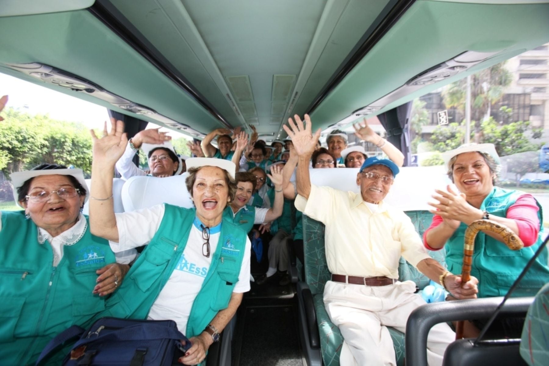 El envejecimiento poblacional del Perú abre oportunidades en servicios personalizados, financiamiento inclusivo y turismo fuera de temporada. Foto: Andina