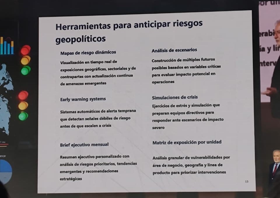 Algunas herramientas clave para los directorios de empresas, según José María Beneyto, profesor visitante de la Universidad de Harvard. / Foto: Ani Lu Torres