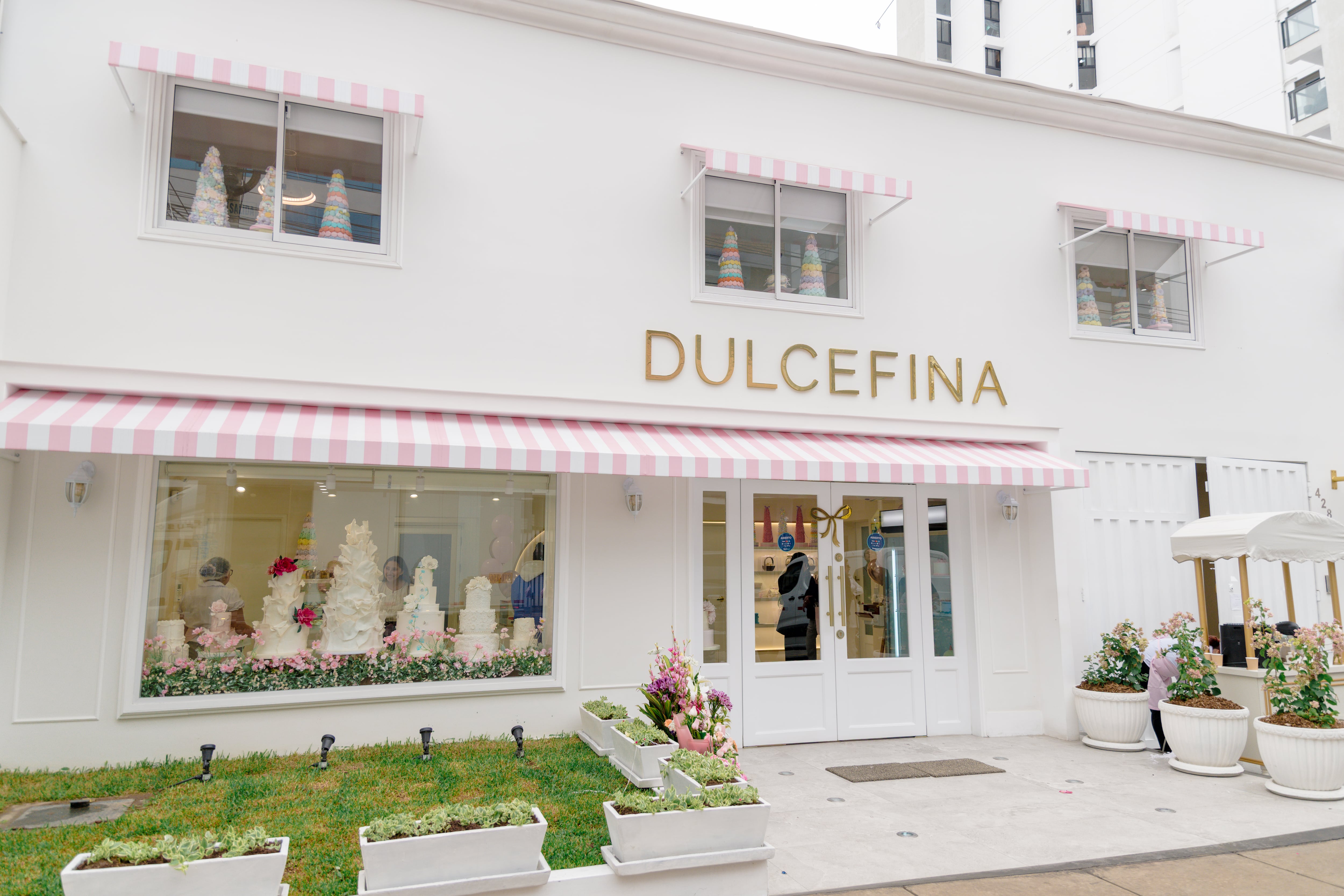 Dulcefina apunta a Europa con tortas y amplía tienda-estudio en Surquillo