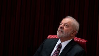 Lula agudiza crisis con banco central mientras operadores ven alza de tasas