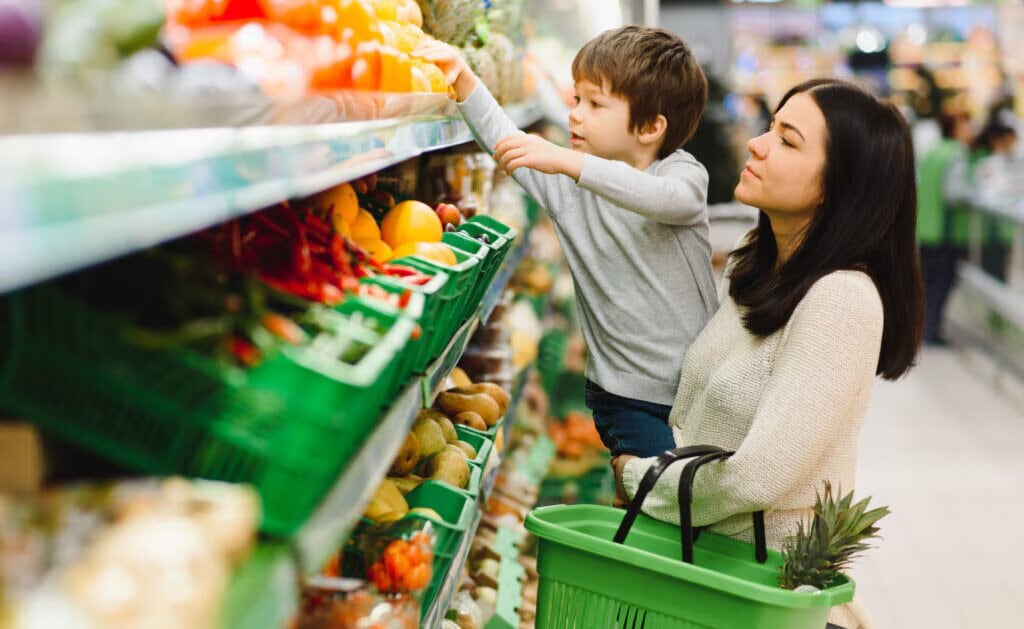 El estudio reveló que existe cierta relación entre las decisiones de compra y la sostenibilidad en los limeños (Foto: Difusión).