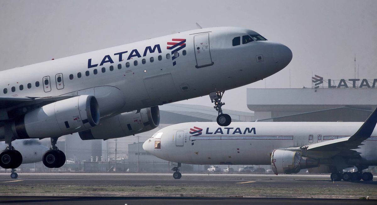 Latam dijo que el sólido resultado se debió a una recuperación en la capacidad de transporte, a alianzas como la asociación con Delta Airlines que permitieron la apertura de rutas aéreas y a un estricto plan de manejo de costos. (Foto: LATAM)