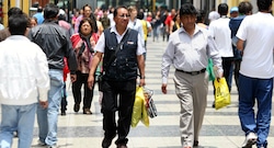 Empleo en Lima creció más gracias a empresas grandes, ¿pero con puestos de “baja calidad”?