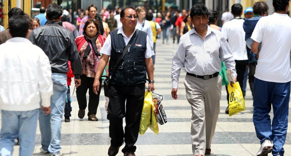Empleo en Lima creció más gracias a empresas grandes, ¿pero con puestos de “baja calidad”?