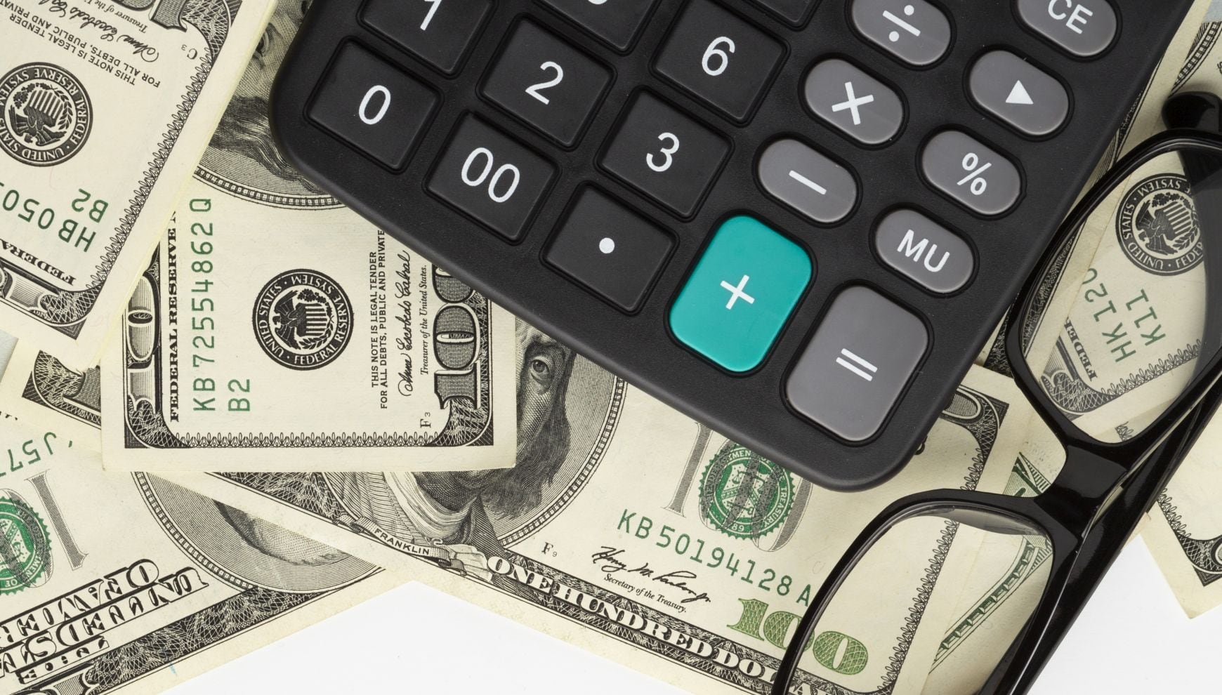 El Servicio de Impuestos Internos advirtió que este 15 de abril es la fecha límite para declarar impuestos en Estados Unidos. Si aún no has completado el trámite, tienes una opción (Foto: Freepik)