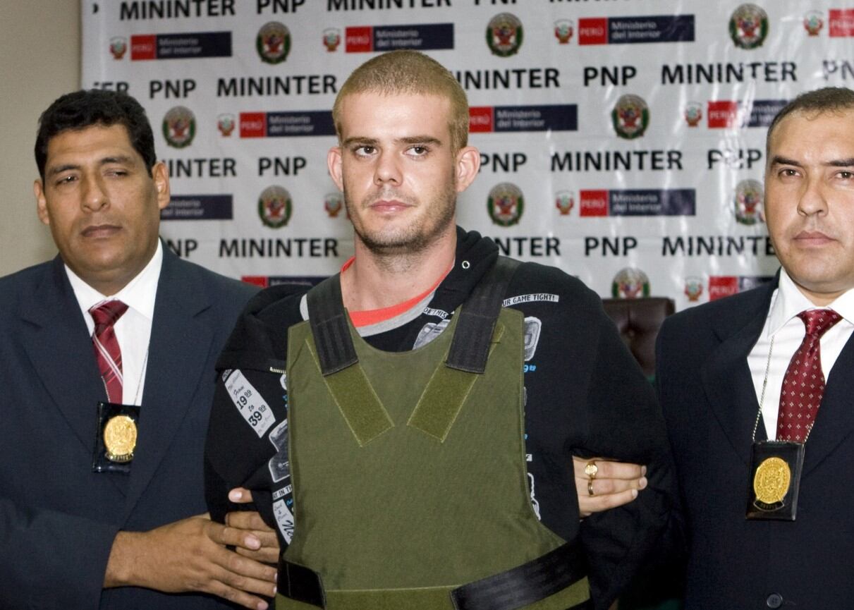 Joran van der Sloot cuando fue capturado por la policía del Perú (Foto: AFP)
