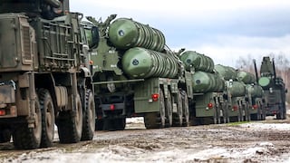 Rusia reforzó su fuerza militar en frontera con Ucrania el fin de semana, señala el Pentágono