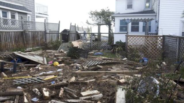 EE.UU.: Obama cancela tercer día de campaña para supervisar respuesta a Sandy