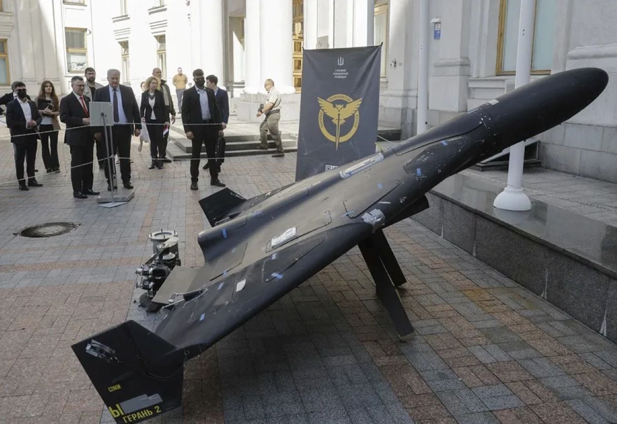 El dron LUCAS fue utilizado por primera vez en operaciones contra objetivos en Irán, según confirmó el Pentágono. En la imagen, un dron ruso Shahed durante una actividad oficial en Kiev. Foto: EFE.