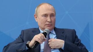 Darryl Cunningham: “El gran error de Occidente fue asumir que Putin era normal”