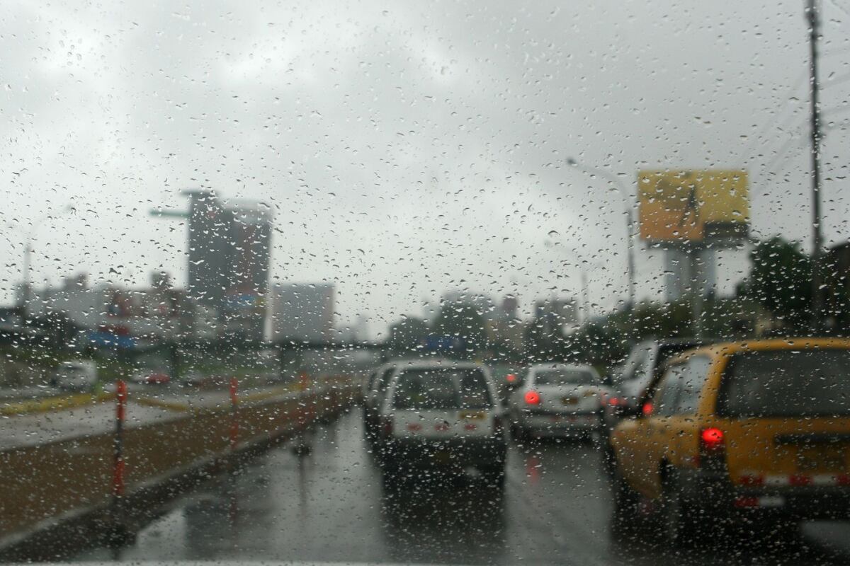 El Centro de Operaciones de Emergencia Nacional (COEN) informó también que el río Chillón (Lima) se encuentra en umbral hidrológico amarillo.