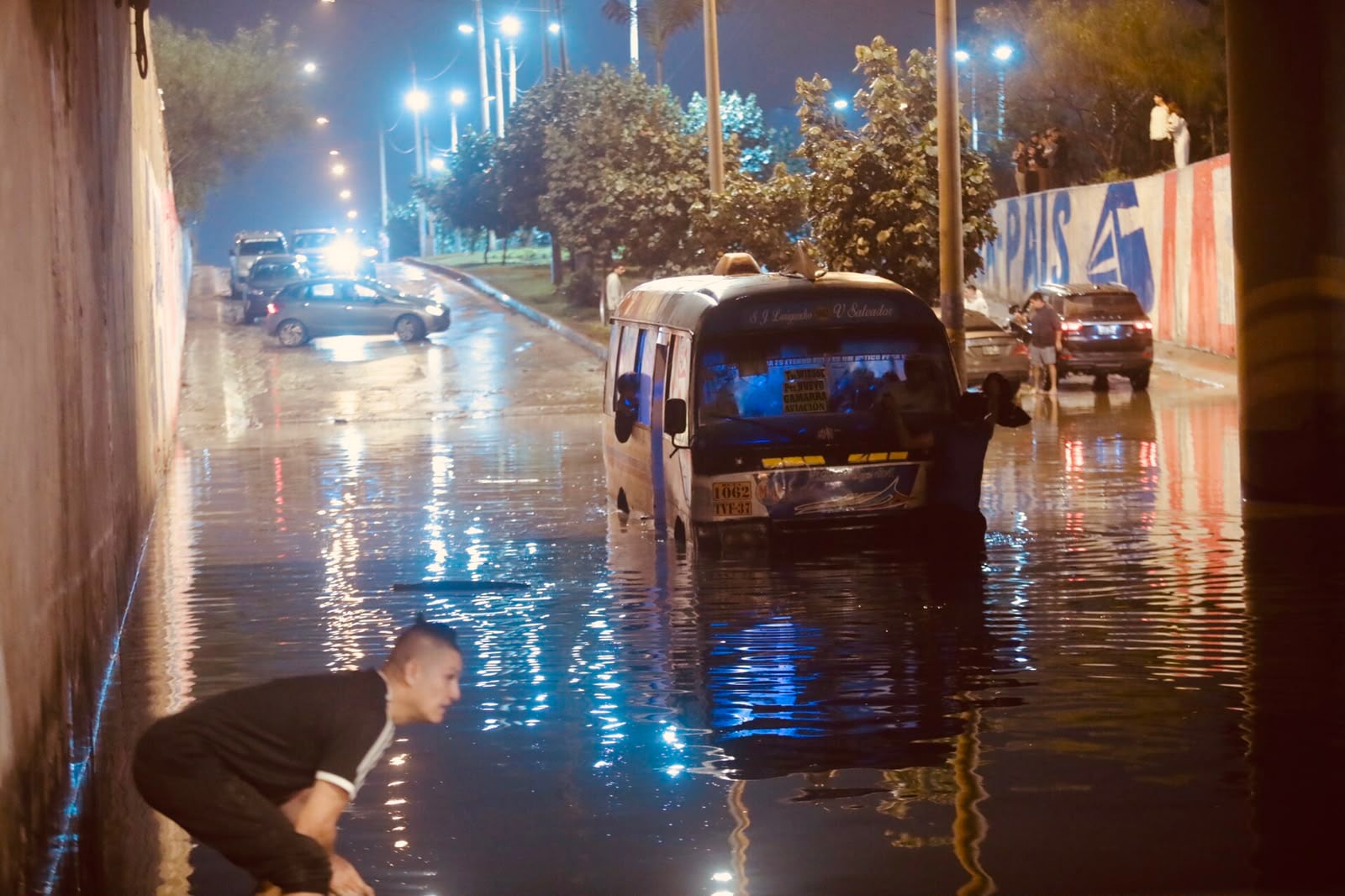 Lluvias en Lima Sur dejan aniegos, daños en viviendas y suspensión de clases. Foto: difusión