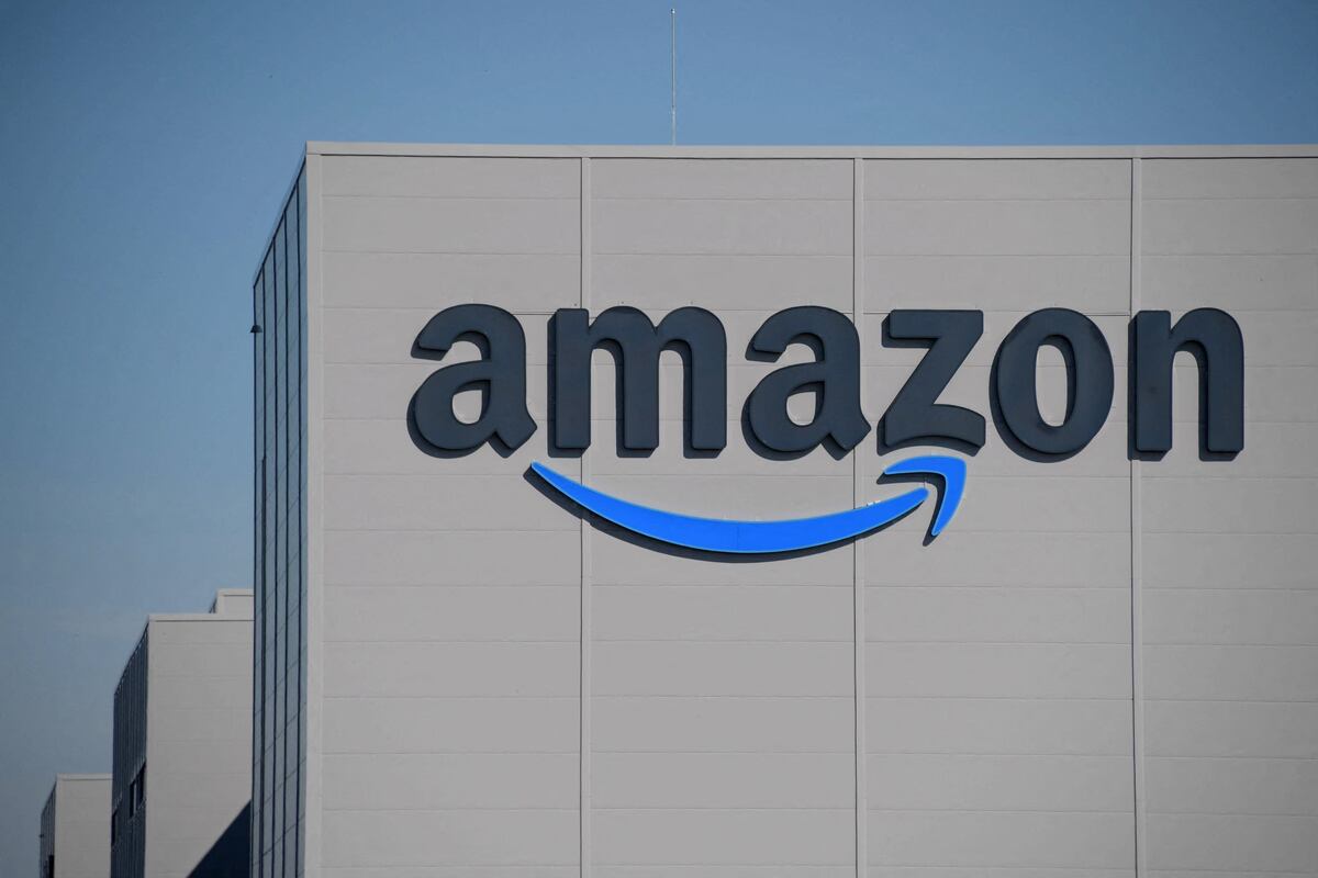 Algunas estimaciones muestran que el gigante minorista controla casi el 38% del mercado del comercio electrónico de Estados Unidos. (Foto: Sebastien Bozon | AFP)
