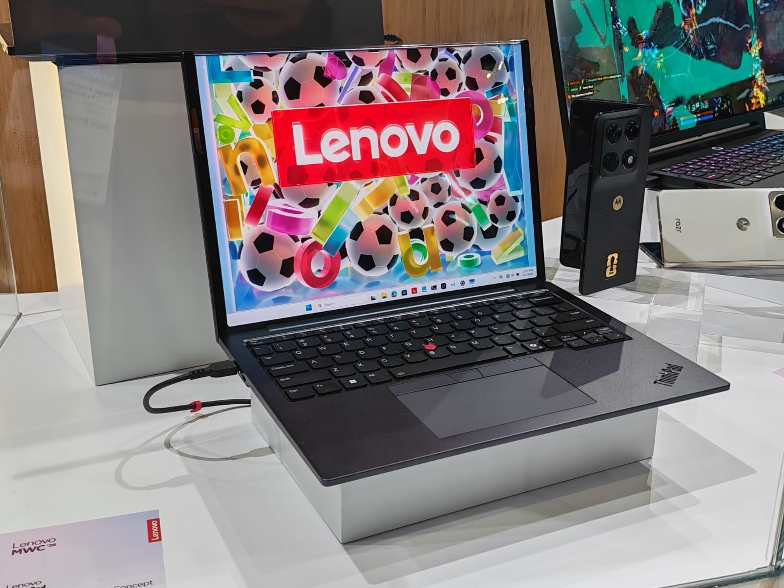 El nuevo punto permite acceder en un solo lugar al portafolio de laptops, tablets, equipos para gaming y accesorios de la compañía. (Foto: Lenovo Perú)