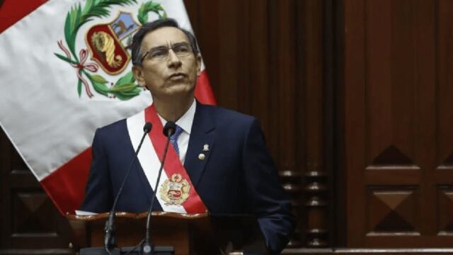 Admiten a trámite denuncia contra Martín Vizcarra y exministros por cierre del Congreso 