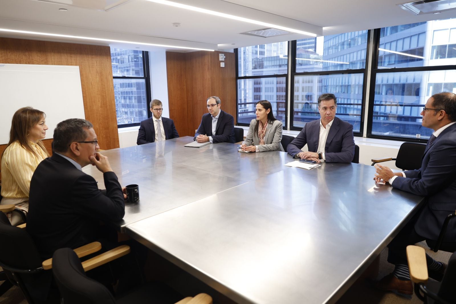 Apertura. La jornada inaugural incluyó sendas reuniones uno a uno entre los representantes de inPERU y firmas de inversión del fuste de Pimco.