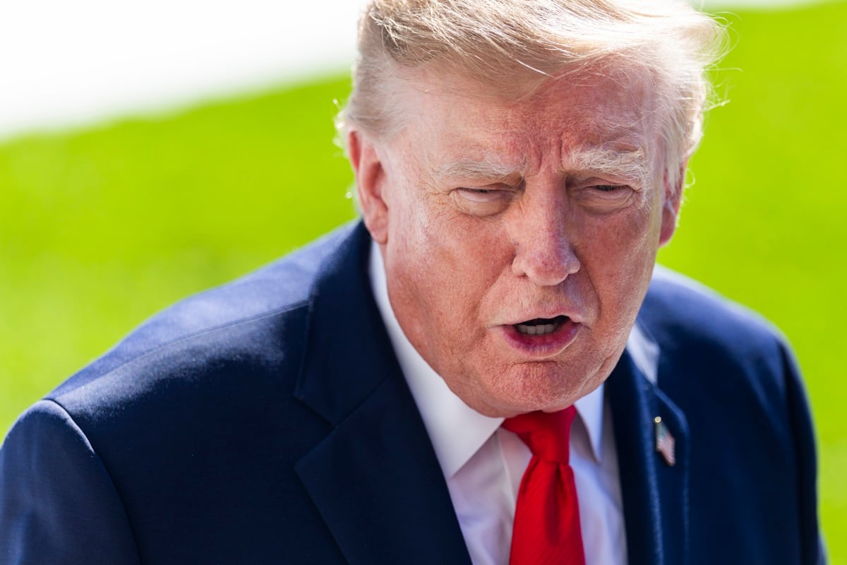 El presidente de Estados Unidos dijo que pensó que los hutíes “habían aprendido la lección hace un año” cuando Estados Unidos los bombardeó “sin piedad”. Foto: EFE/EPA/JIM LO SCALZO