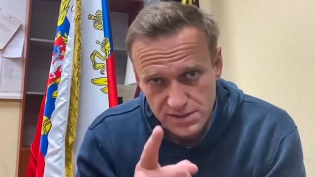 Navalni, de enemigo público de Putin a preso político