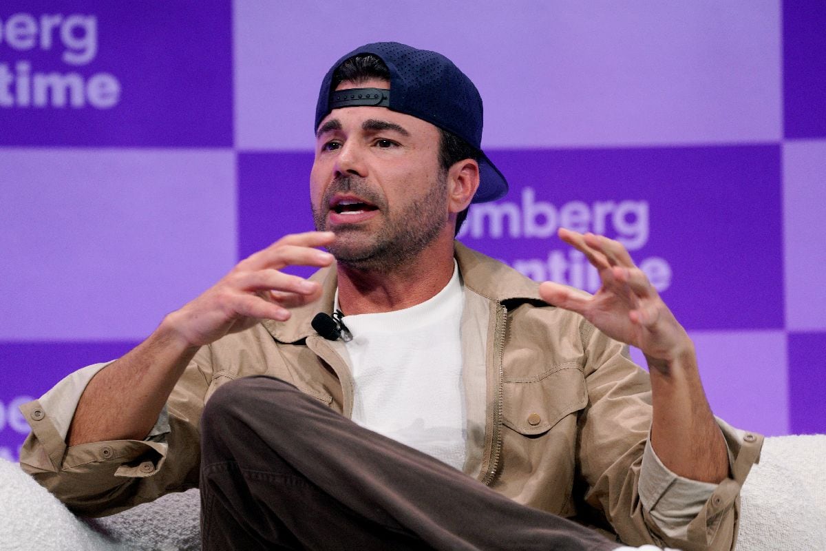 Mark Rober.